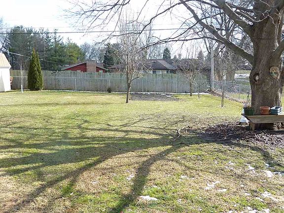 5th image of 6129 Valley Knoll Dr