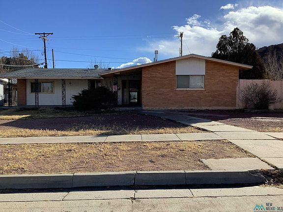 2nd image of 3300 Ciniza Dr