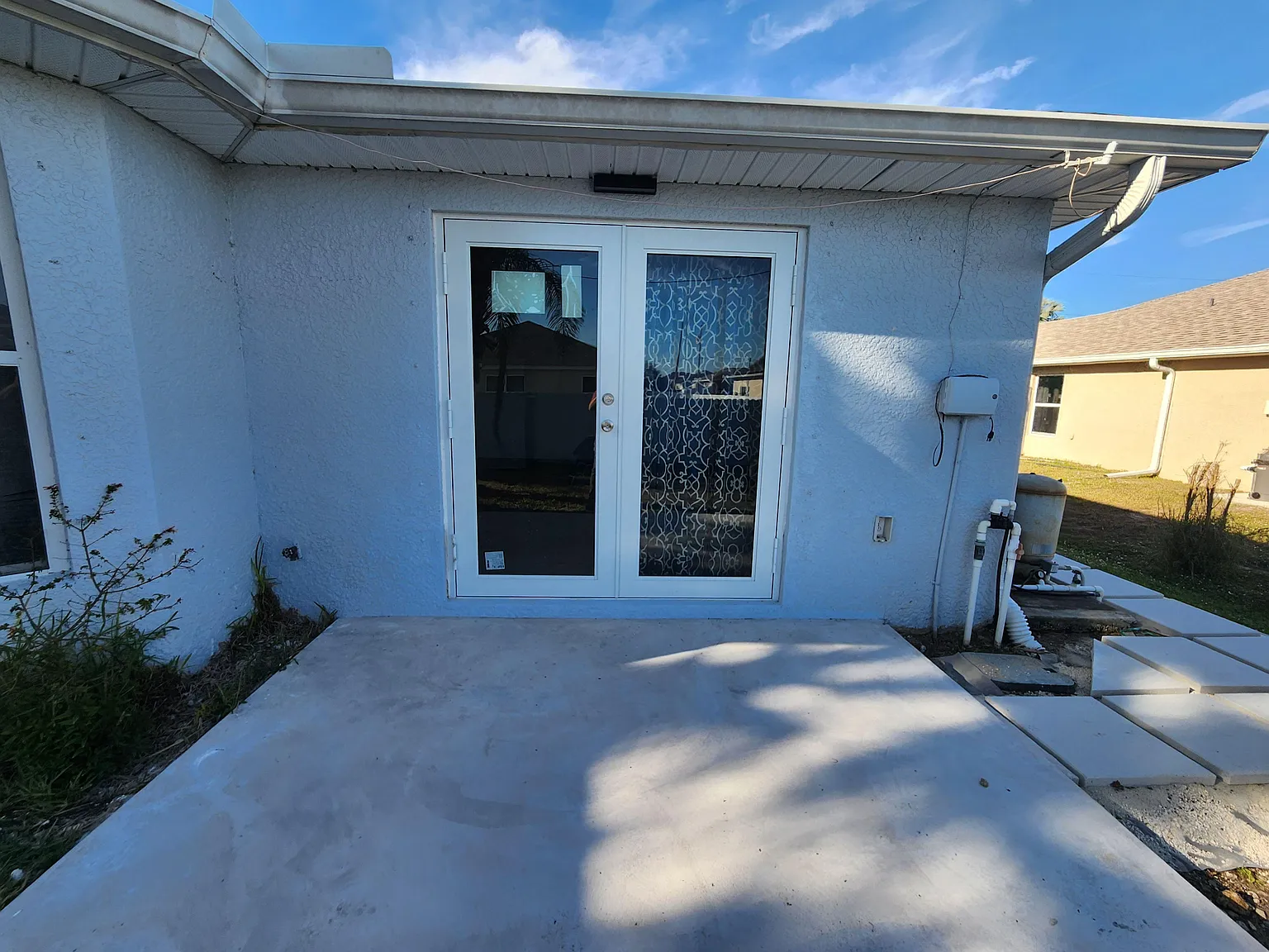 1 bed, 1.0 bath, 390 sqft, $1,118 — Photo 2