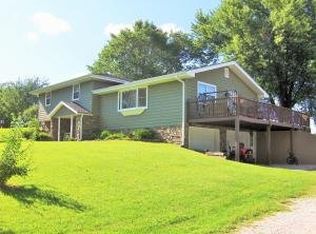 2727 Mansfield Rd, Saint Joseph, MO 64503