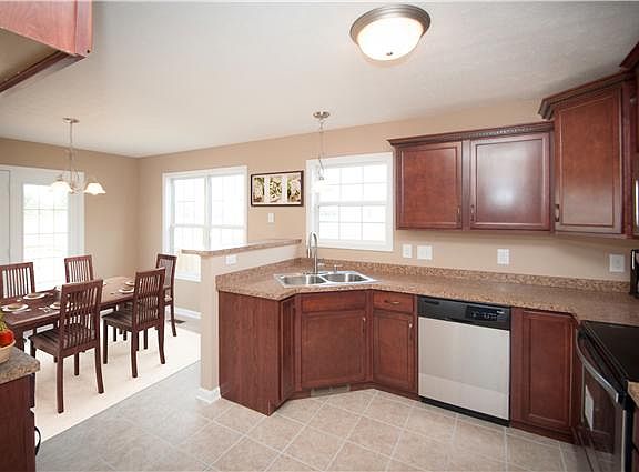 3rd image of 87 Meadow Wood Lot 87