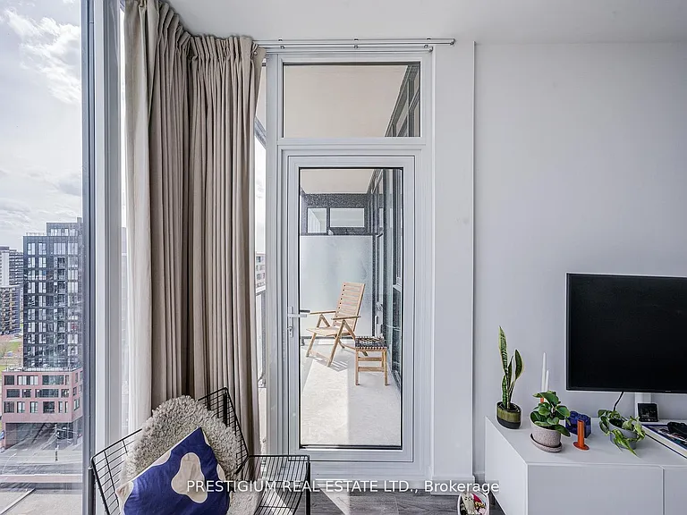 285 Dufferin St #1311 — Photo 23
