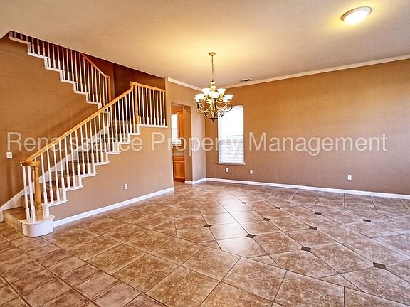 2nd image of 1194 Palomar Dr