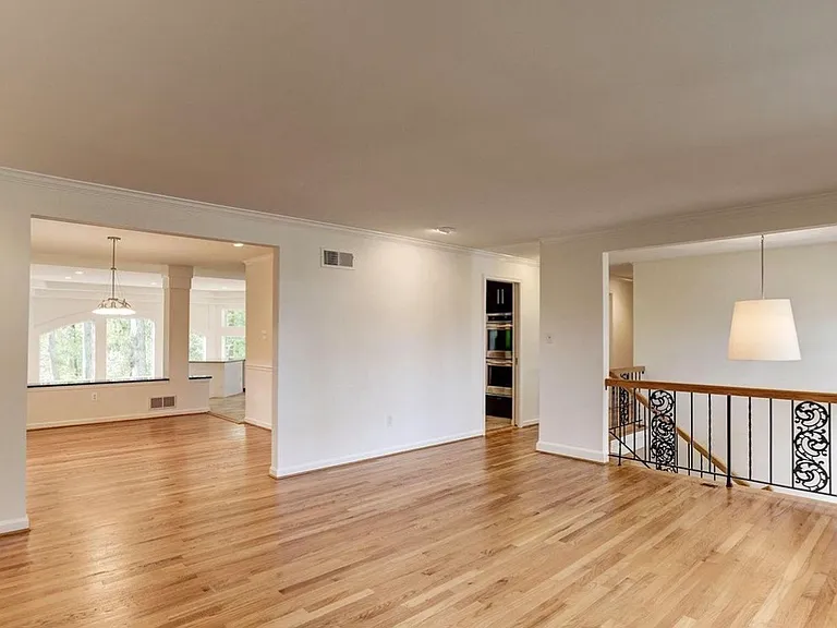 1408 Layman St — Photo 6