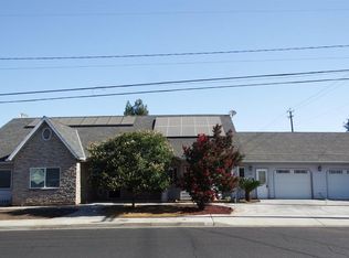1377 1st St, Clovis, CA 93612
