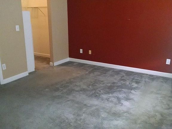 2nd image of 722 Seagate Dr