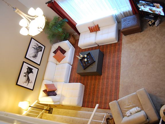 Living rm view from upstairs