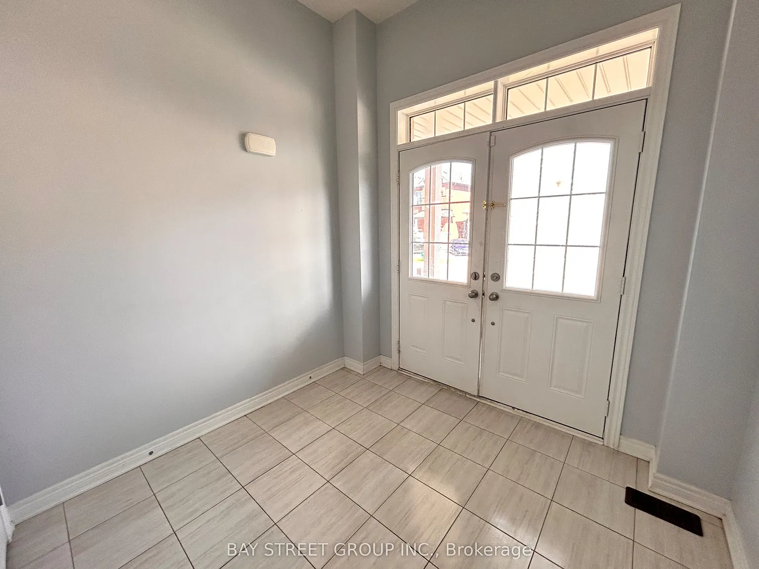 3 bed, $3,100 — Photo 3
