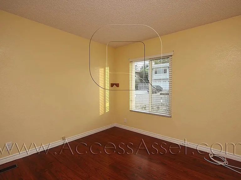16364 Stevens Ave — Photo 16