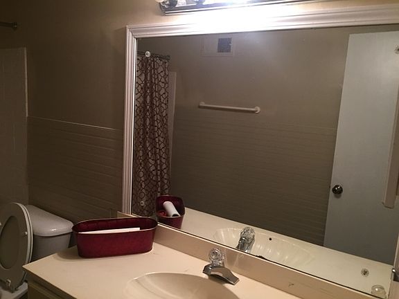 4th image of 8425 Brownstone Ln