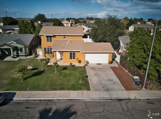 1021 Valley St, Calexico, CA 92231