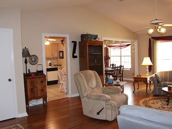 4th image of 3593 Chantilly Ct