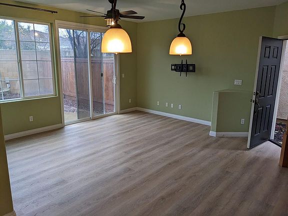 5th image of 8516 Cortina Cir