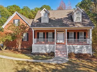 105 Travis Trl, Fayetteville, GA 30215