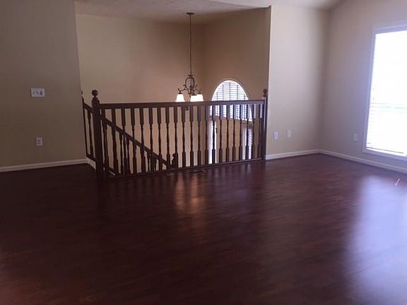 4th image of 2650 Lindsey Oak Ln
