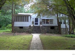 3271 Lincoln Dr, Mohegan Lake, NY 10547