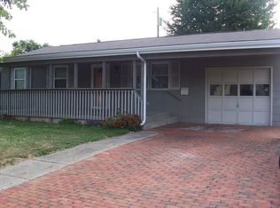 452 S 30th St, Heath, OH 43056