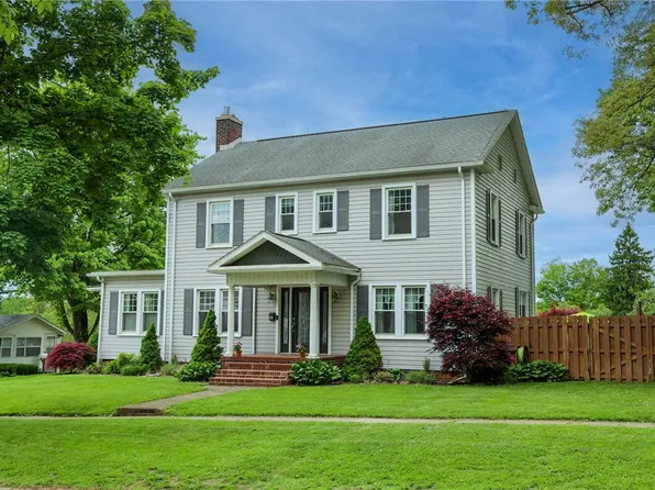 120 S Shenango St, Mercer, PA 16137