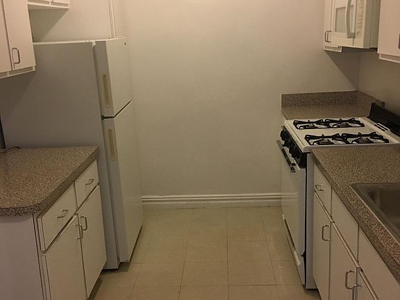 4th image of 8725 115th St