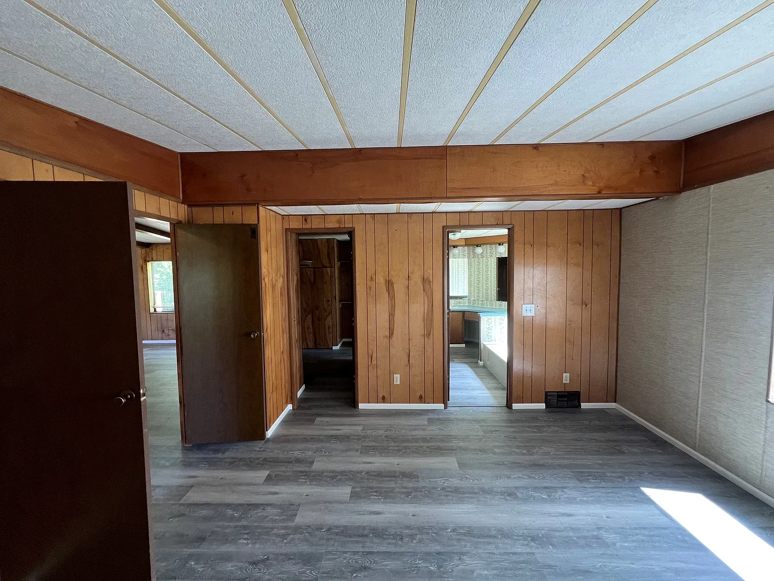 3 bed, 1744 sqft, $2,500 — Photo 4