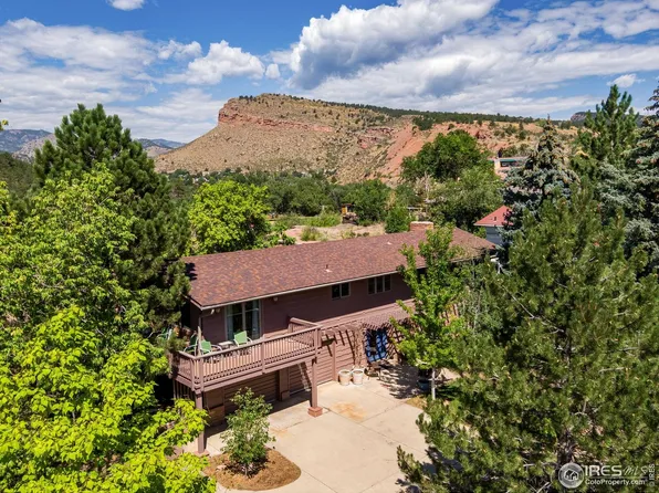 819 5th Ave, Lyons, CO 80540