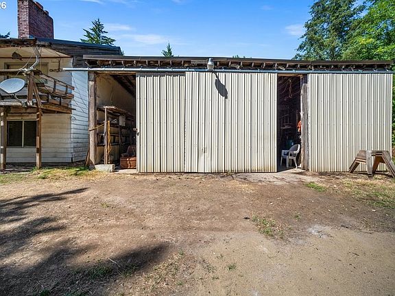 4th image of 11304 NW 185th Pl