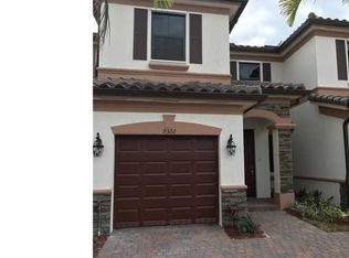 9322 W 33rd Way, Hialeah, FL 33018