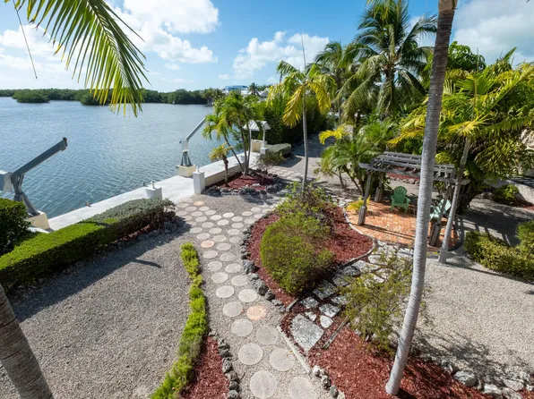 149 Lake Rd, Plantation Key, FL 33036