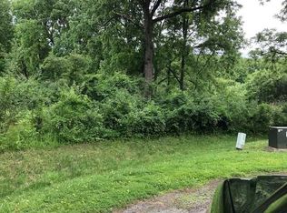 115 Cox Rd, Pawling, NY 12564