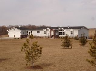 21909 Forest Lodge Rd, Fergus Falls, MN 56537