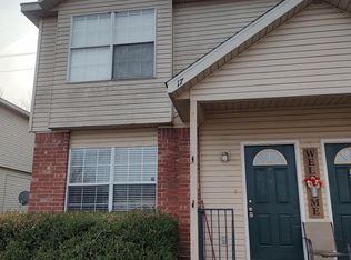 17 W Rainsong St, Farmington, AR 72730