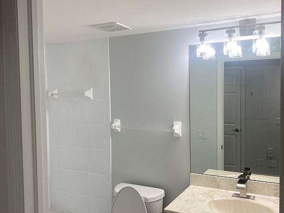 4th image of 3041 Driftwood Way Unit 3603