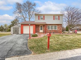 2225 Valley Rd, East Petersburg, PA 17520