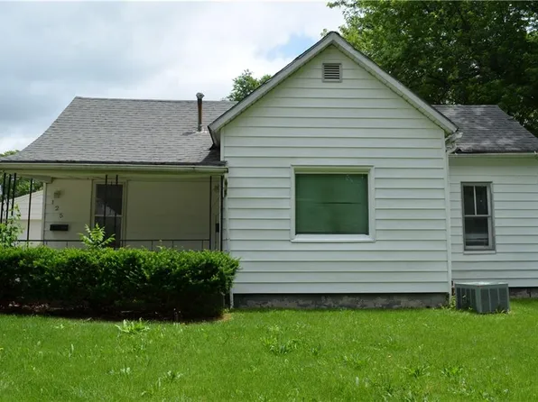 125 S Stewart Ave, Sedalia, MO 65301
