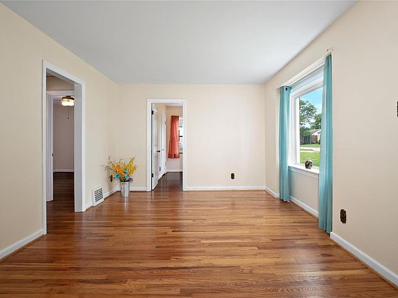 2nd image of 10330 Saint Joan Ln