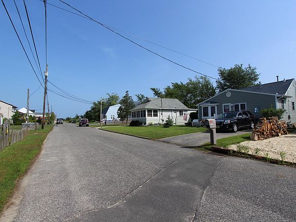 2nd image of 314 Alabama Ave