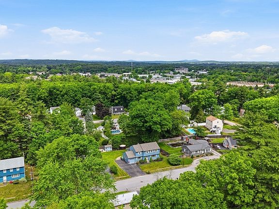 4th image of 41 Nottingham Dr