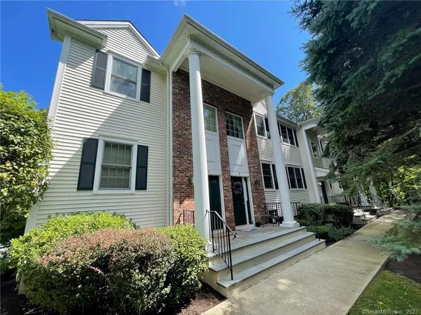 570 Danbury Road #8, Ridgefield, CT 06877
