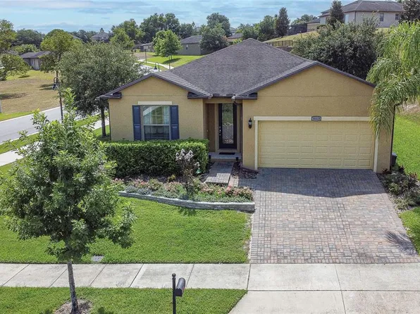 30225 Donnington Loop, Mount Dora, FL 32757