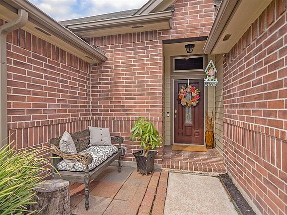 4th image of 11422 Yorkshire Oaks Dr