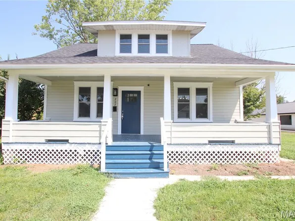 207 W Moore Ave, Owensville, MO 65066