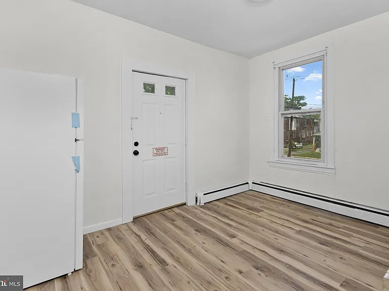 117 E Walnut Ave #D — Photo 14
