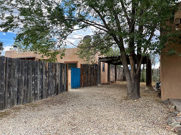 Carport and entrance