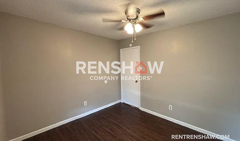2890 Meadowbrook Dr — Photo 10
