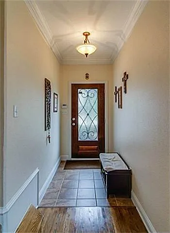 557 Mobley Way — Photo 16