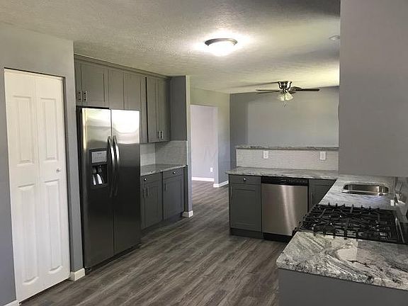 4th image of 6672 Woodsedge Dr