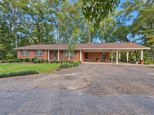 105 Hazel Ln, Fulton, MS 38843