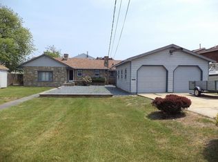 18 Burk St, Somerset, MA 02725