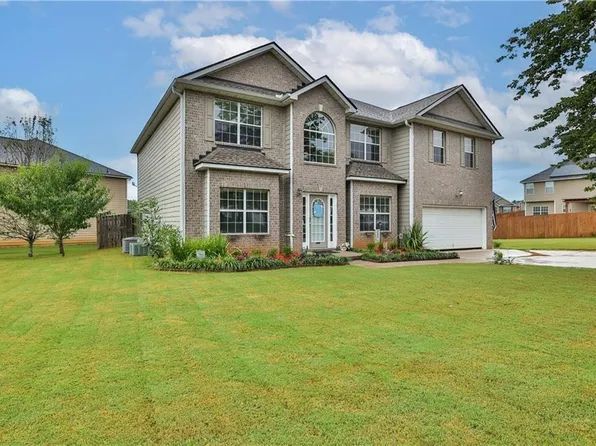 4835 Hopewell Manor Dr, Cumming, GA 30028