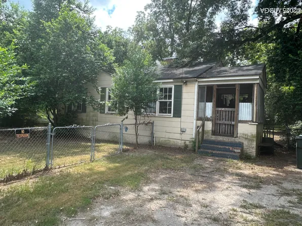 123 Vesta Dr, Warner Robins, GA 31088
